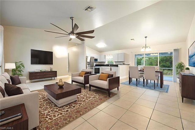 2918 21st ST W, Lehigh Acres, FL 33971