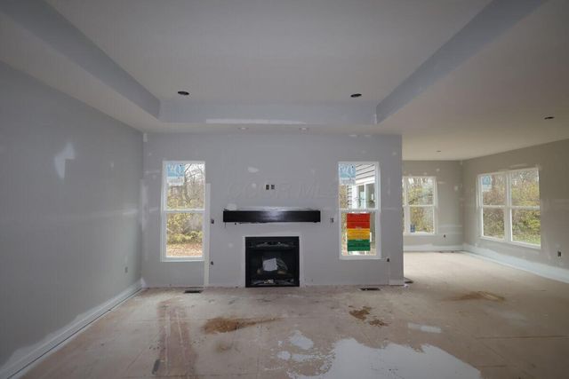 277 Olympic Loop, Commercial Point, OH 43116