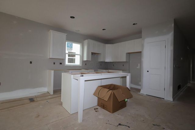 277 Olympic Loop, Commercial Point, OH 43116