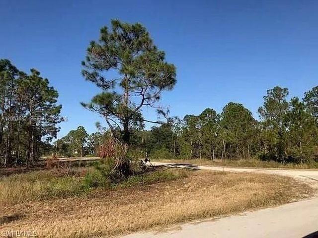 726 S Gaylord Avenue, Lehigh Acres, FL 33974