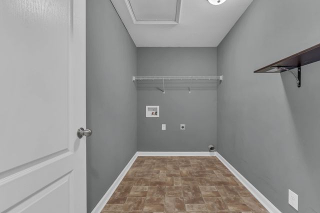 595 ANCHOR COURT, Clarksville, TN 37043