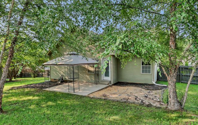 595 ANCHOR COURT, Clarksville, TN 37043