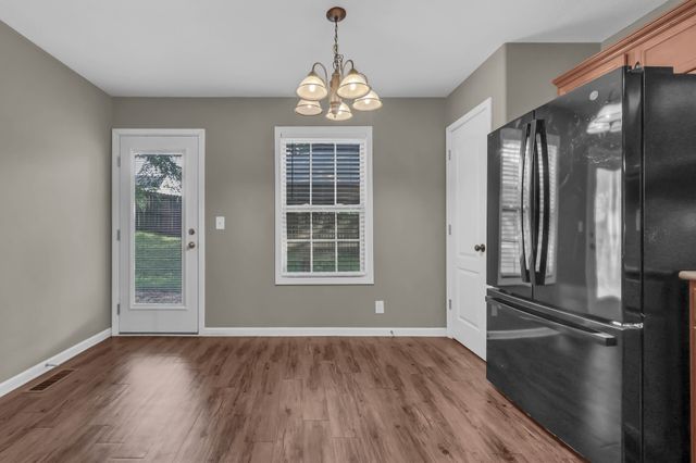595 ANCHOR COURT, Clarksville, TN 37043