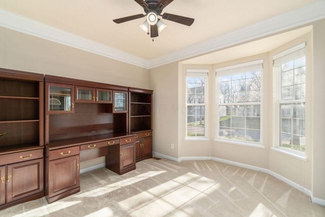 5689 Decker Drive, New Albany, OH 43054
