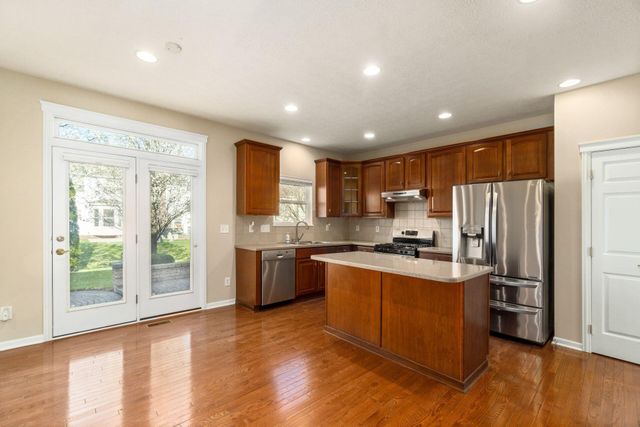 5689 Decker Drive, New Albany, OH 43054
