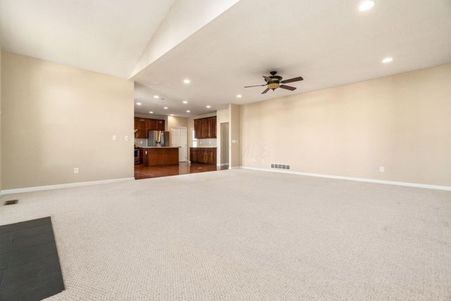 5689 Decker Drive, New Albany, OH 43054