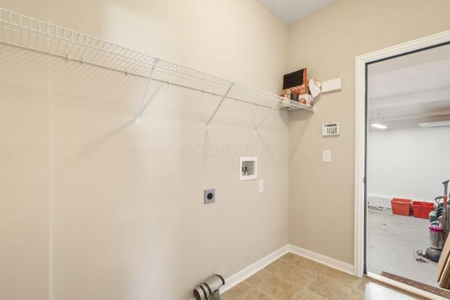 5689 Decker Drive, New Albany, OH 43054