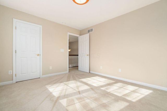 5689 Decker Drive, New Albany, OH 43054