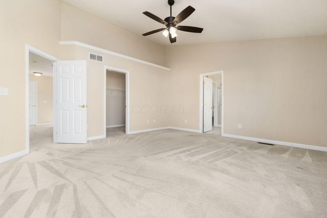 5689 Decker Drive, New Albany, OH 43054