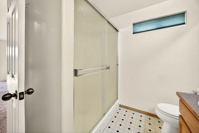 426 Westminster Drive, Eagle Point, OR 97524