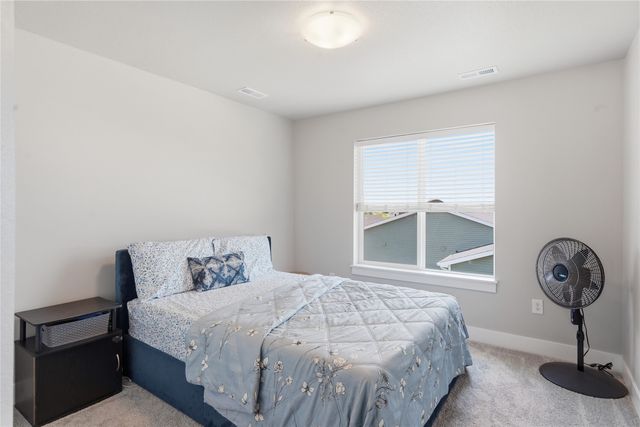 2965 Primrose Lane, Pella, IA 50219