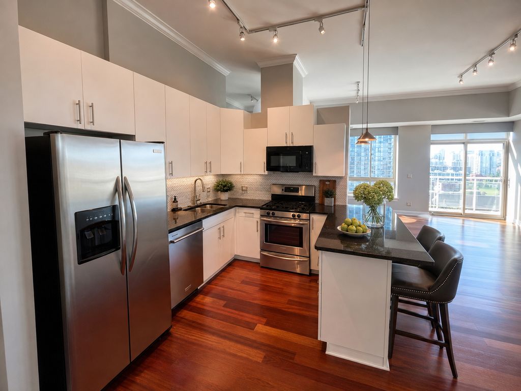 230 W DIVISION Street 1501, Chicago, IL 60610 — photo 5