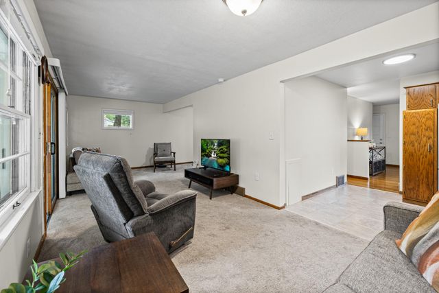 8236 Queen Avenue S, Bloomington, MN 55431