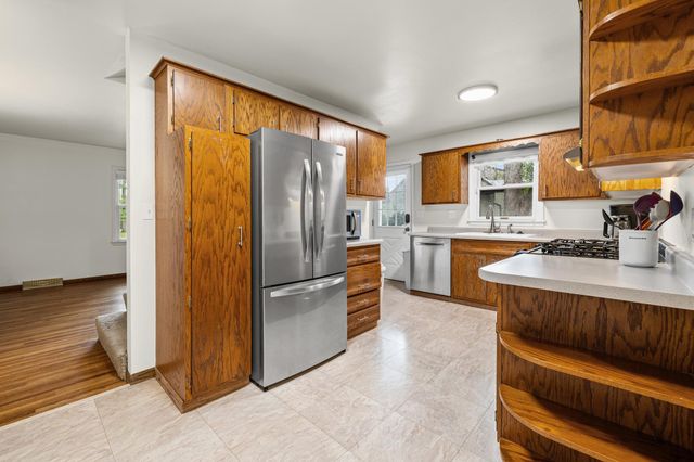8236 Queen Avenue S, Bloomington, MN 55431