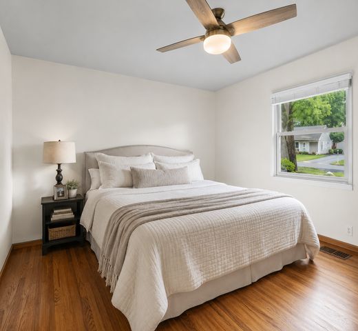 8236 Queen Avenue S, Bloomington, MN 55431