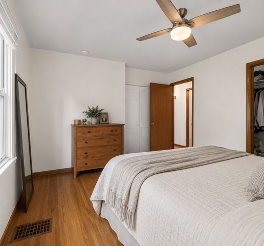 8236 Queen Avenue S, Bloomington, MN 55431