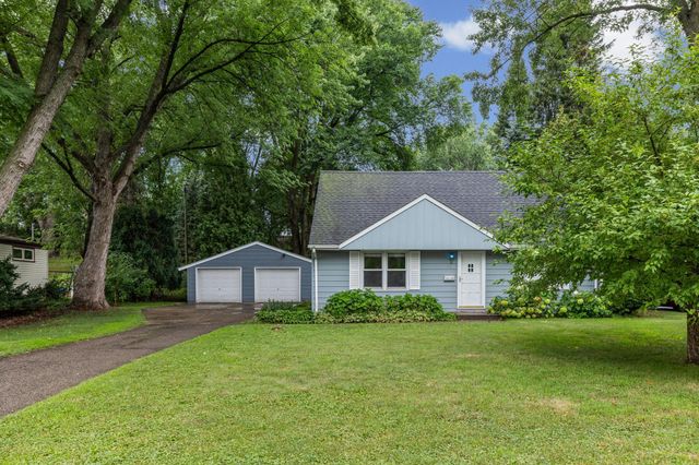 8236 Queen Avenue S, Bloomington, MN 55431