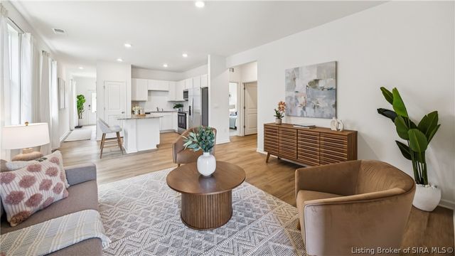 3040 Grace Marie Way, New Albany, IN 47150