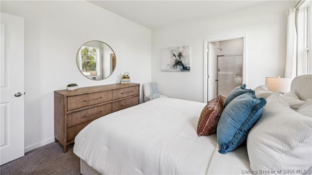 3040 Grace Marie Way, New Albany, IN 47150