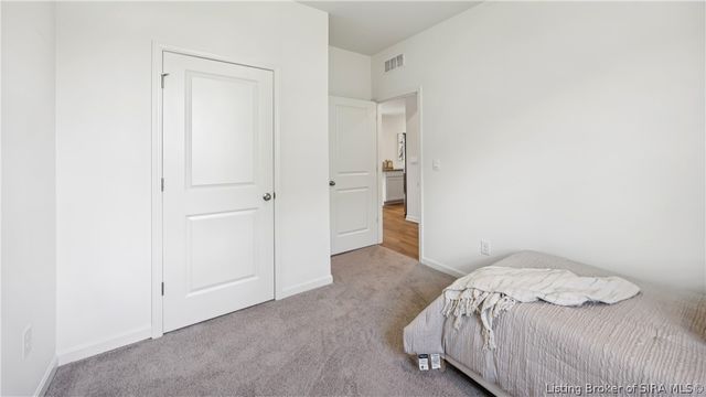 3040 Grace Marie Way, New Albany, IN 47150