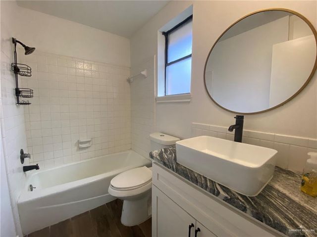 3009 Goldcrest Avenue, Mcallen, TX 78504