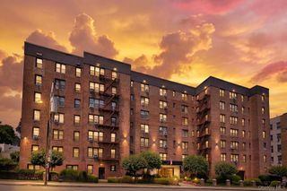 77 Bronx River Road 1E, Yonkers, NY 10704