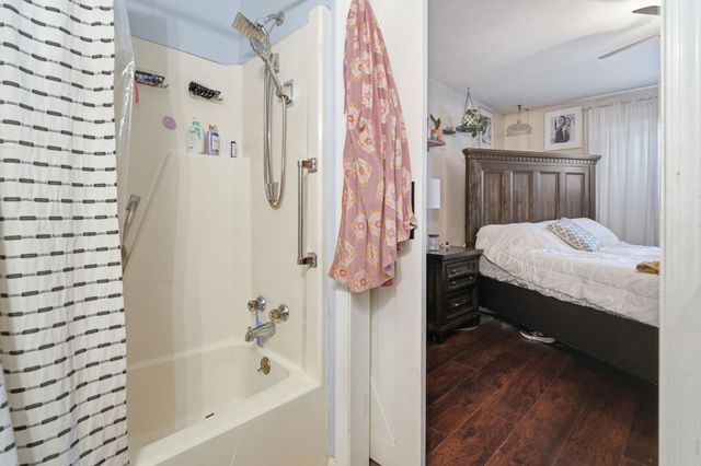 1306 Pridgen Rd., Myrtle Beach, SC 29577