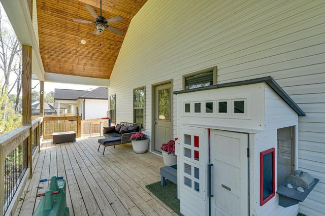 104 Rock Brg Drive, Ringgold, GA 30736