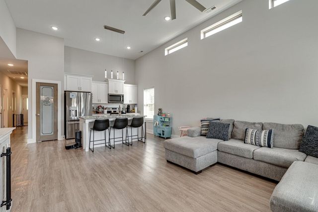 104 Rock Brg Drive, Ringgold, GA 30736