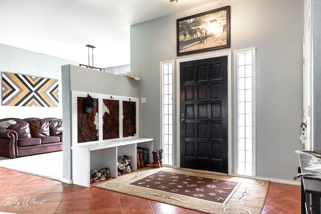 Image 12 of property listing at 6875 Bismarck Court, San Angelo, TX 76904