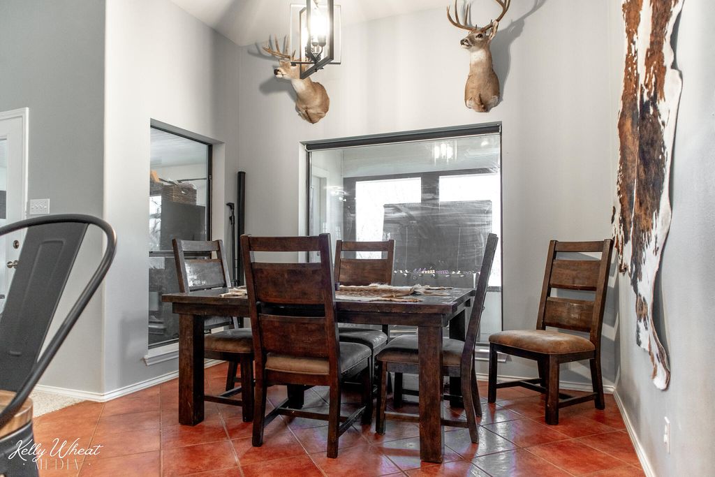 Image 20 of property listing at 6875 Bismarck Court, San Angelo, TX 76904