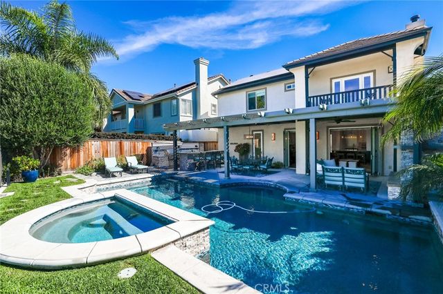 25 Southern Hills Drive, Aliso Viejo, CA 92656