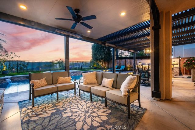 25 Southern Hills Drive, Aliso Viejo, CA 92656