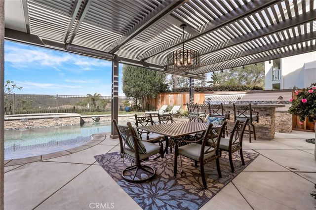 25 Southern Hills Drive, Aliso Viejo, CA 92656