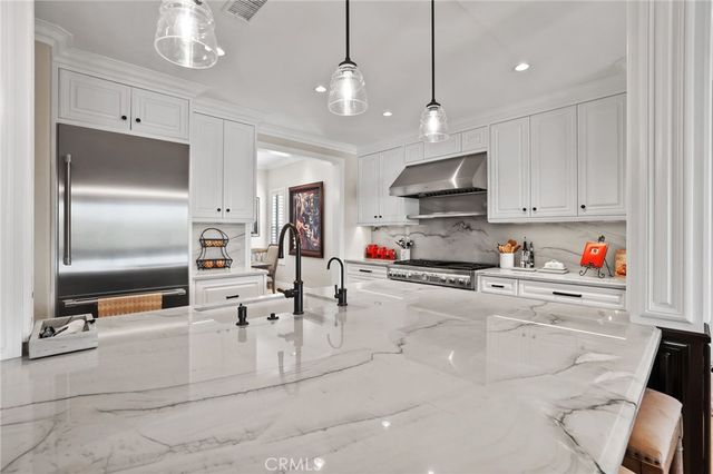 25 Southern Hills Drive, Aliso Viejo, CA 92656