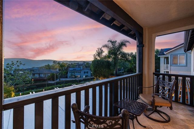25 Southern Hills Drive, Aliso Viejo, CA 92656