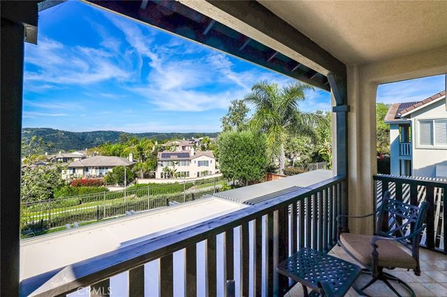 25 Southern Hills Drive, Aliso Viejo, CA 92656