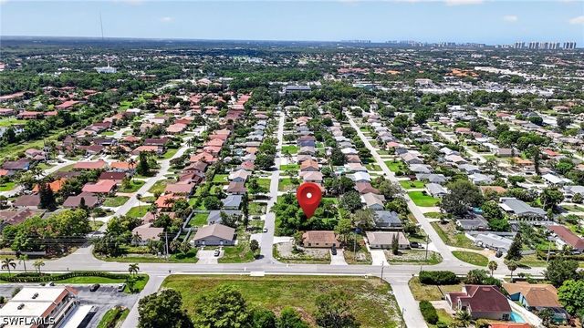 27506 Playa Del Rey LN, Bonita Springs, FL 34135