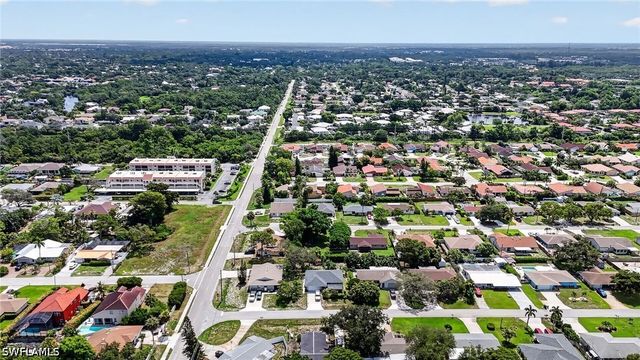 27506 Playa Del Rey LN, Bonita Springs, FL 34135