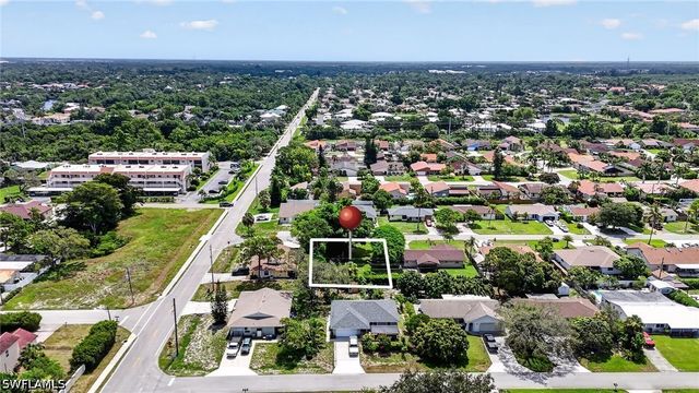 27506 Playa Del Rey LN, Bonita Springs, FL 34135