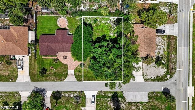 27506 Playa Del Rey LN, Bonita Springs, FL 34135