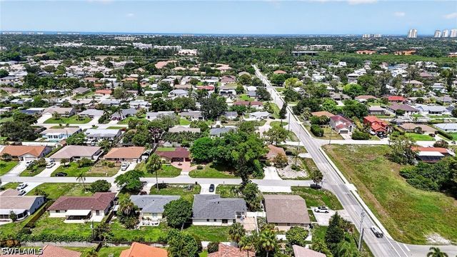 27506 Playa Del Rey LN, Bonita Springs, FL 34135