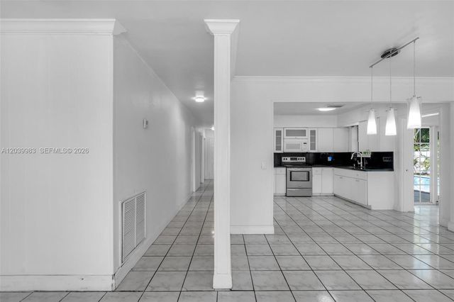 440 NW 125th Street, North Miami, FL 33168