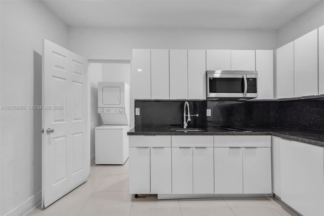 440 NW 125th Street, North Miami, FL 33168