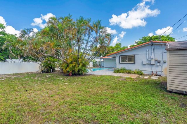 440 NW 125th Street, North Miami, FL 33168