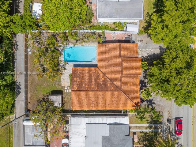 440 NW 125th Street, North Miami, FL 33168