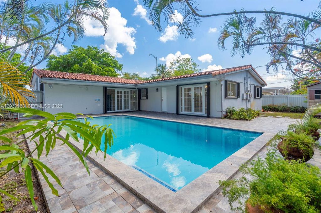 440 NW 125th Street, North Miami, FL 33168