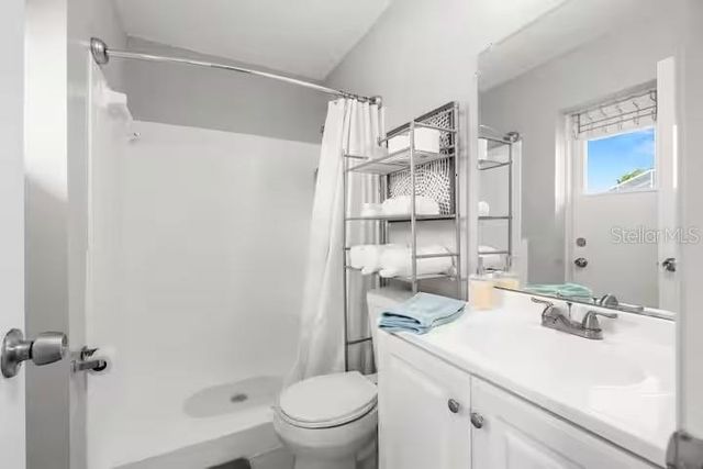 10017 86TH STREET, Seminole, FL 33777