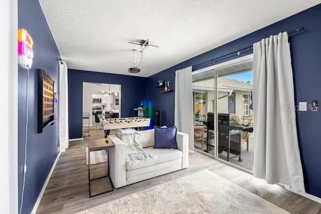 10017 86TH STREET, Seminole, FL 33777