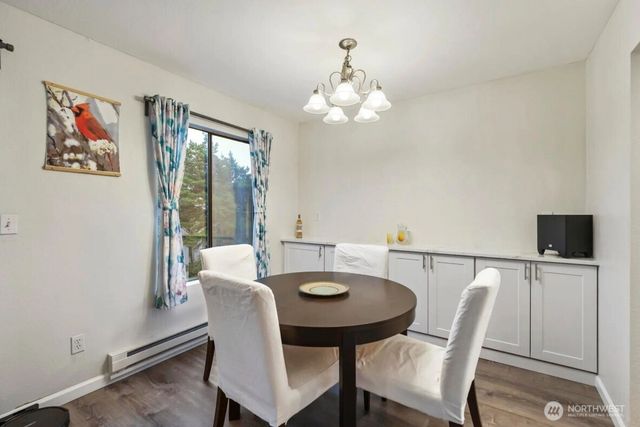 10424 NE 32nd Place #C204, Bellevue, WA 98004